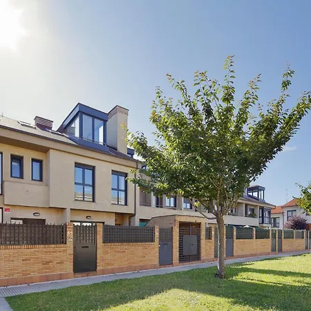 Esperanza - Adosado En - Wifi Y 2 Plazas De Garaje - Vv-2631-as Apartment Gijon